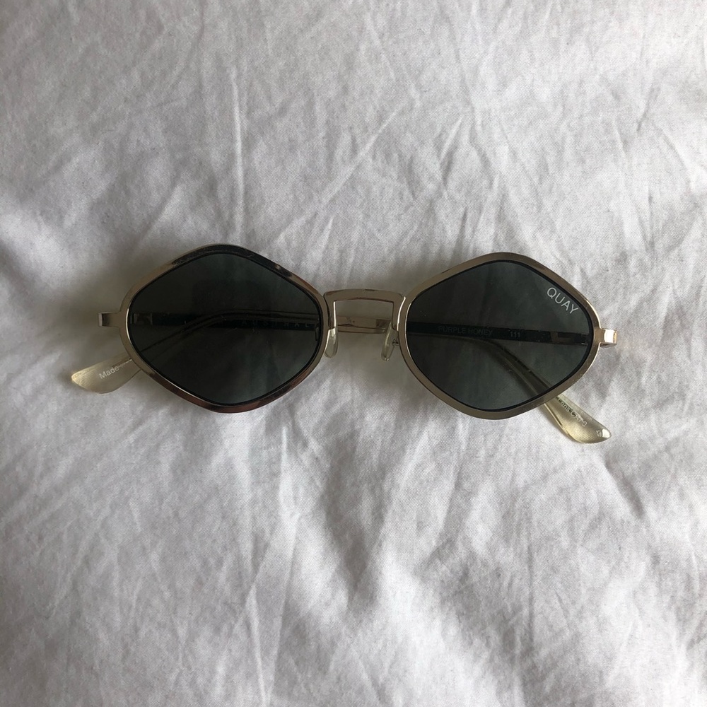 QUAY Purple Honey Sunglasses